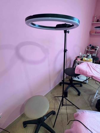Продам кольцевую лампу