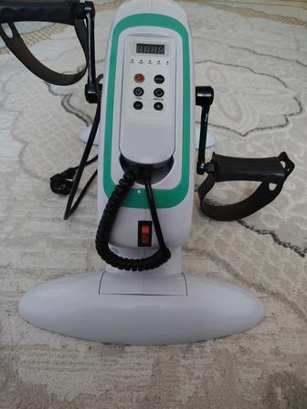 Срочно продаю электрический массажёр для рук и ног