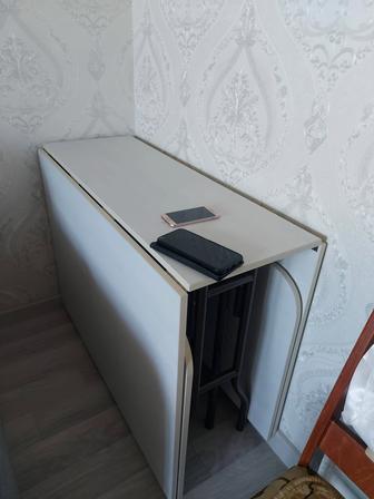 Стол книжка