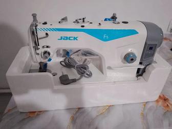 Новая швейная машинка Jack F5