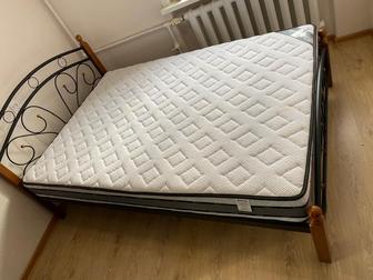 Продам кровать