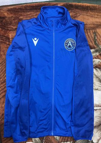 Продаю волейбольную кипу.