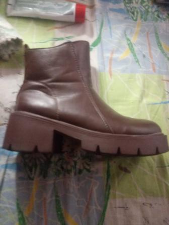 Красивые и удобные полуботинки на осень