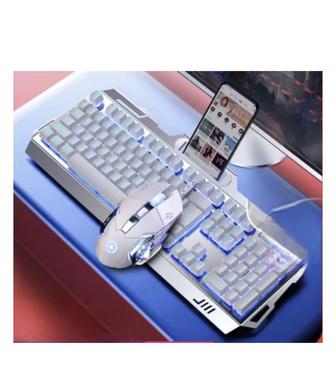 Продам готовый геймерский сет
наушники клавиатура мышь коврик