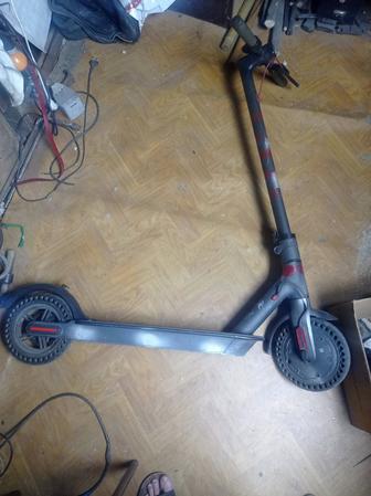 Самокат Xiomi продам