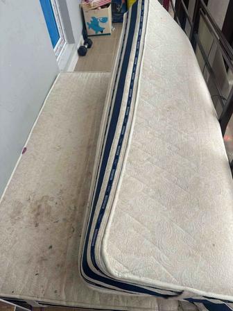 отдам бесплатно матрас, б/у состояние