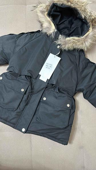 Продам парку на девочку