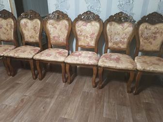 Стулья резные