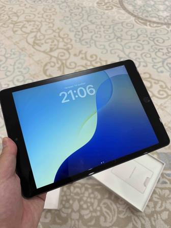 Продам iPad 7-го поколения