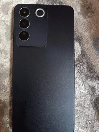 Oppo смартфон сатылады