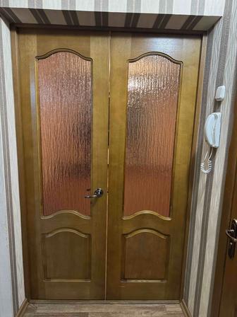 Дверь двухстворчатая 120 см деревянная шпонированна