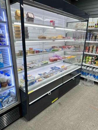 Продам холодильную витрину