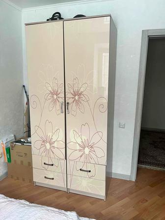 Отдам даром шкаф