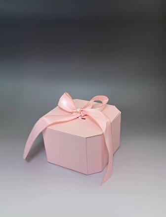 Подарочный бокс Розовый Гексагон