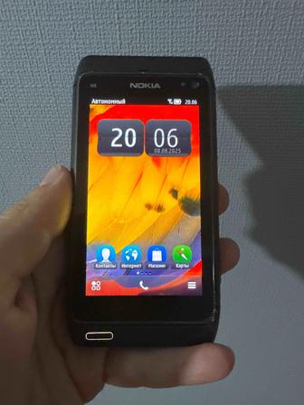 Продам телефон Nokia n8 оригинал