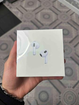 Продам оригинальные AirPods 3