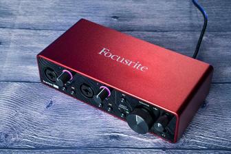 Звуковая карта Focusrite Scarlett 2i2 3rd-gen