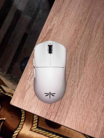 Игровая мышка Dragon fly f1 pro