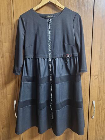 Женское платье