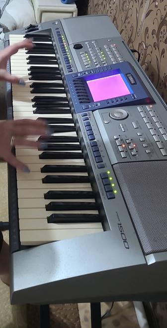Синтезатор Yamaha