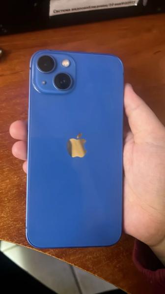 Продам Айфон 13