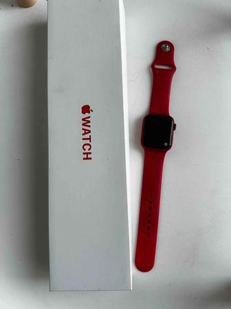 Смарт-часы Apple Watch  6 40 мм красный, оригинал