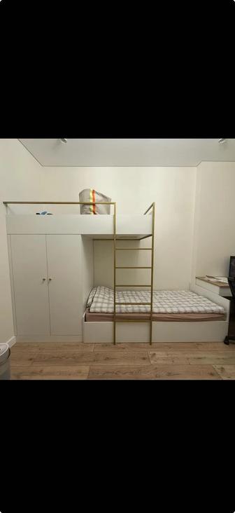 Продам кровать, шкаф, штангу, стол