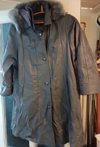 Продам кожаные женские куртки