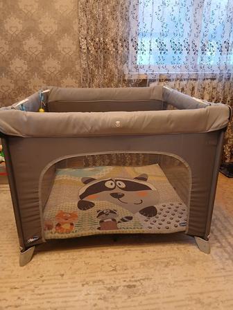 Продается игровой манеж фирмы Chicco