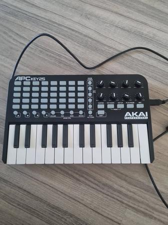 USB MIDI-клавиатура Akai Pro APC KEY 25