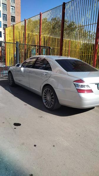 Аренда авто с водителем
