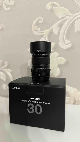 Продам объектив для камеры Fujifilm