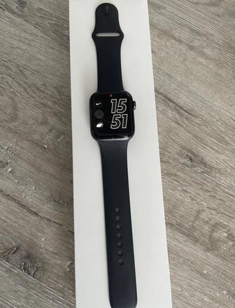 Apple Watch SE 44mm