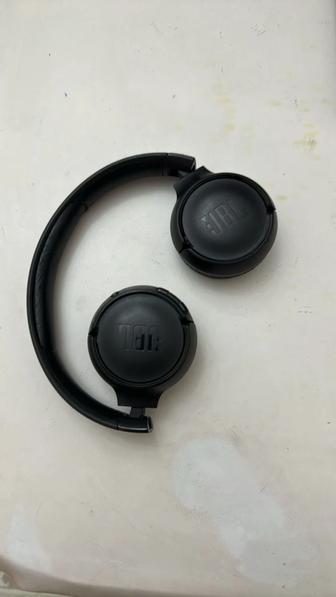 Наушники jbl510