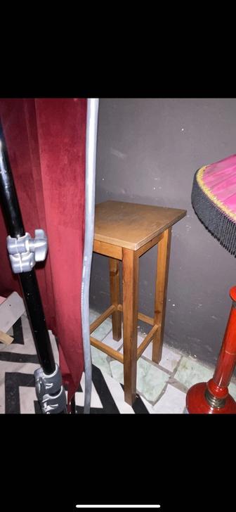 Продается барный стул