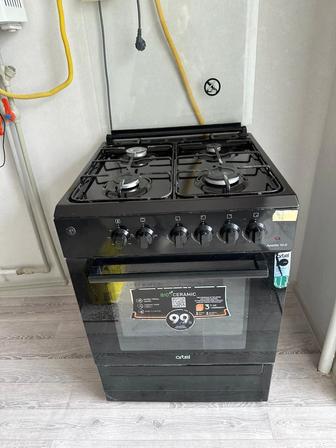 Продам газовую плиту