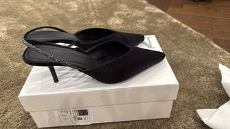Продам оригинальные туфли MaxMara