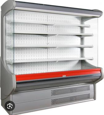 Продам холодильную горку пристенник.