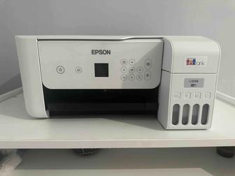 Цветной принтер Epson