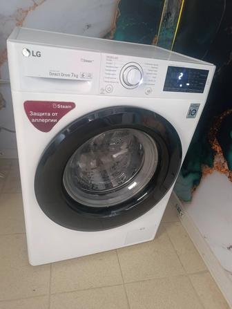 Продам стиральную машину LG