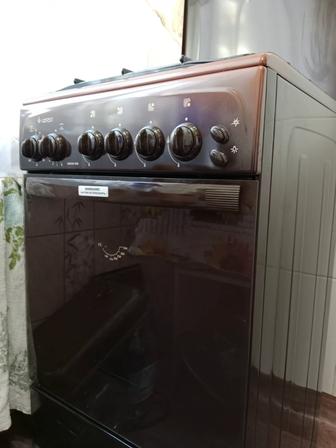 Продам газ.плиту