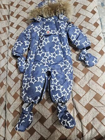 Продам детский зимний комбинезон