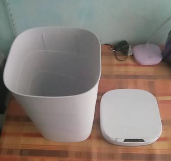 Ведро под мусор сенсорное