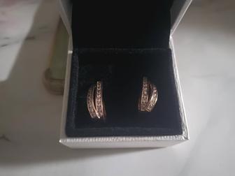 Продам золотые серьги 585пр, 3.4гр.