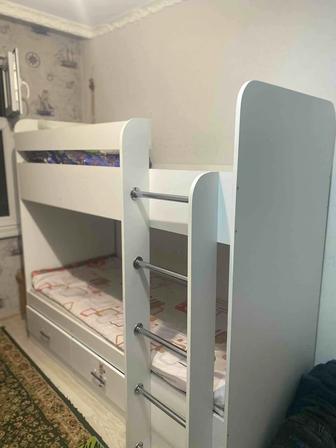 Бесплатно кровать двухъярусная