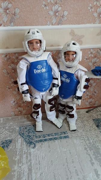 Продам форму для таэквондо