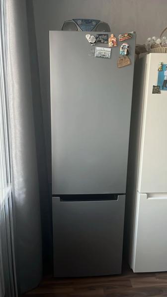 Продам холодильник.срочно!!!