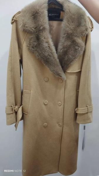 Демисезонное пальто