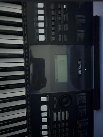 синтезатор yamaha