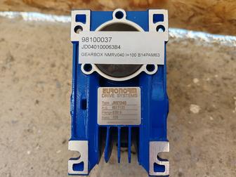 Редуктор червячный NMRV040 (Euronorm Drive Systems, Голландия)